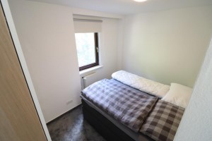 Doppelbett 1,60x2m im Wohnschlafraum